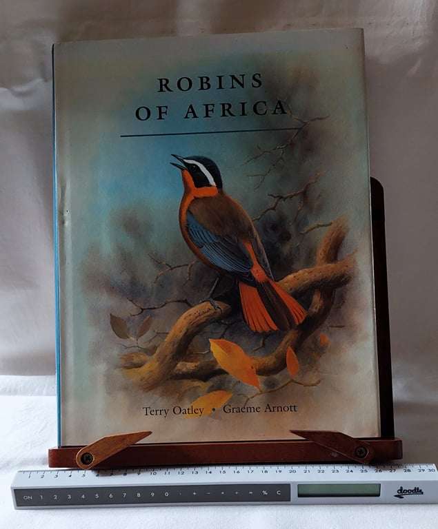 Robins of Africa - Terry Oatley & Graeme Arnott