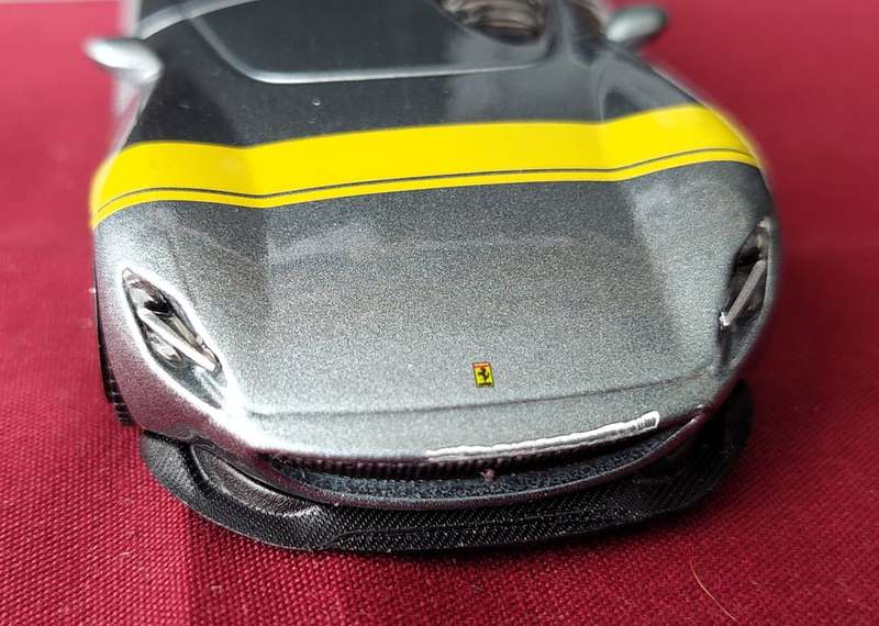 Bburago 1:43 Ferrari Monza SP1 - Die Cast Scale Model