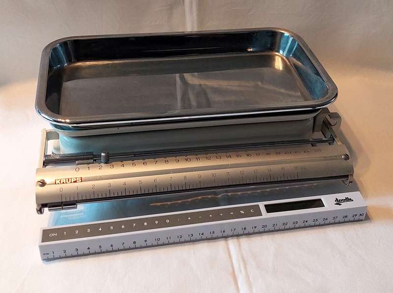 Vintage Krups Perla Kitchen scale - Made in Germany