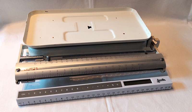 Vintage Krups Perla Kitchen scale - Made in Germany