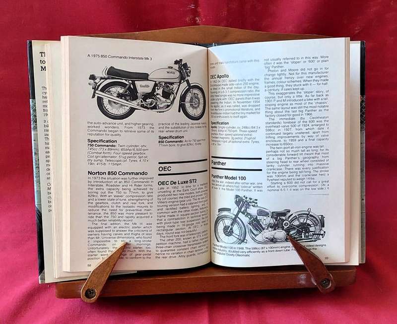 Hamlyn Post-war British Motor Cycles - C J Ayton