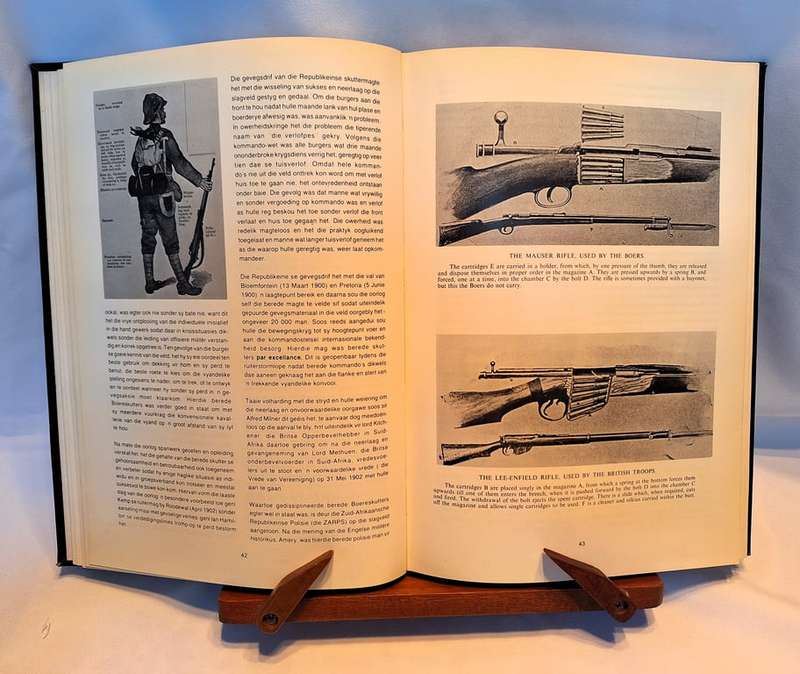 Infantry in South Africa (1652 - 1976) - R J Bouch
