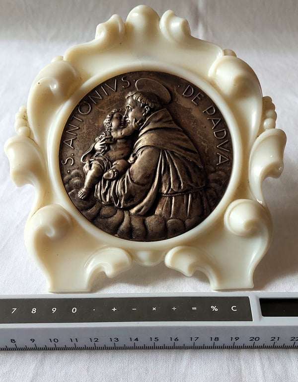 Vintage Medallion of the icon Saint Anthony of Padua