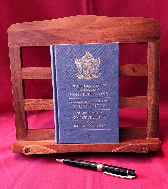 United Grand Lodge of England Constitutions - 1995