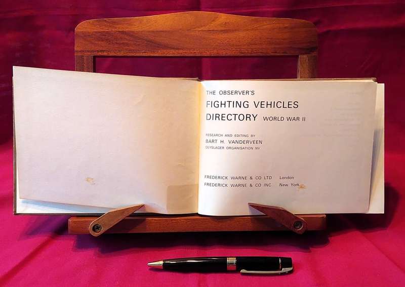 The Observer's Fighting Vehicles Directory Word War 2- Bart H Vanderveen