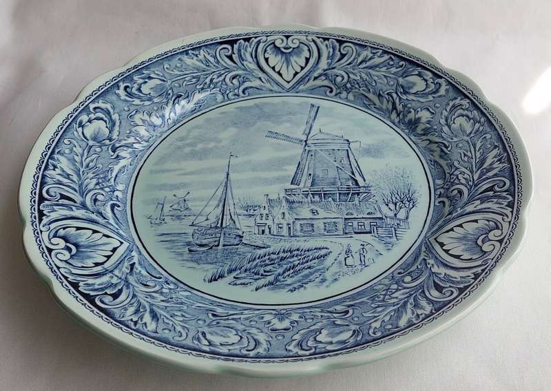 Boch Delft Blue wall plate -depicting Windmills and  sailing boats
