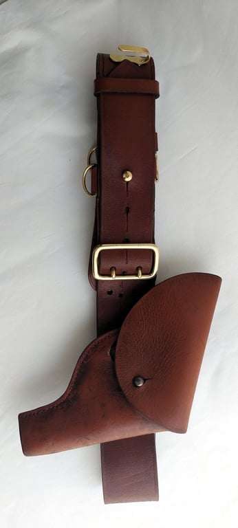 Officers Leather Sam Browne Belt - Size 32 with a leather Webley Holster