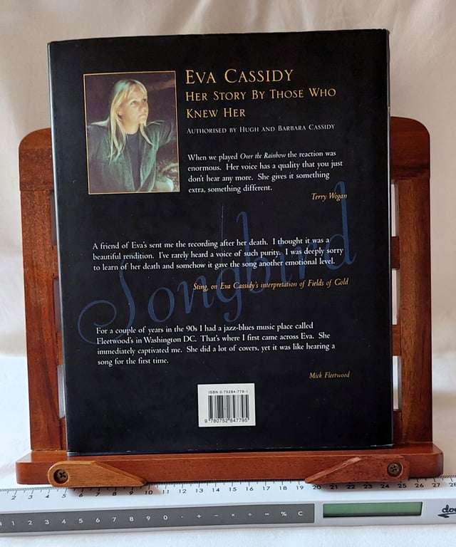Eva Cassidy - Songbird - Rob Burley & Jonathan Maitland