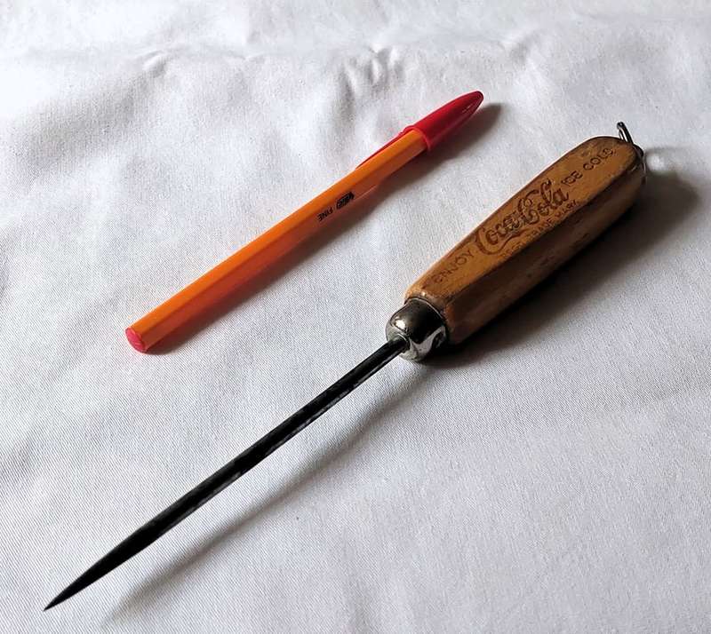 Collectable - Vintage "Coca Cola" wooden handle ice pick