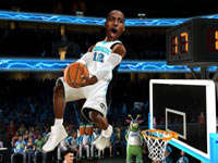 Dwight Howard throwing one down in NBA JAM