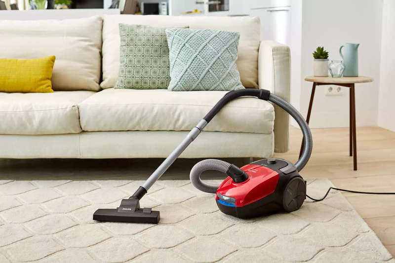 Philips 3000 Bagged Vacuum Cleaner - Red -XD3000/02