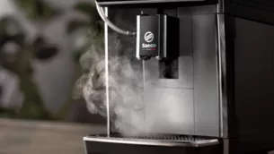 HygieSteam removes 99.9% of microorganisms on carafe parts*