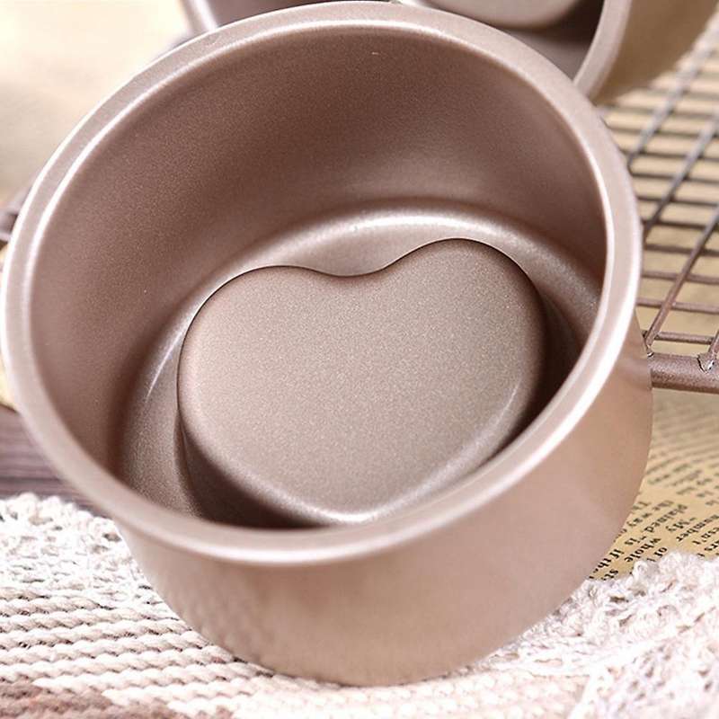 Heart Shaped Non-stick Metal Baking Cake Pan Heart Shaped Mold