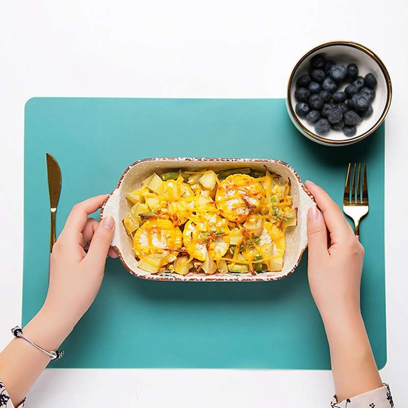 Simple Silicone Placemats Wipeable Non-slip Dinner Mats,yellow