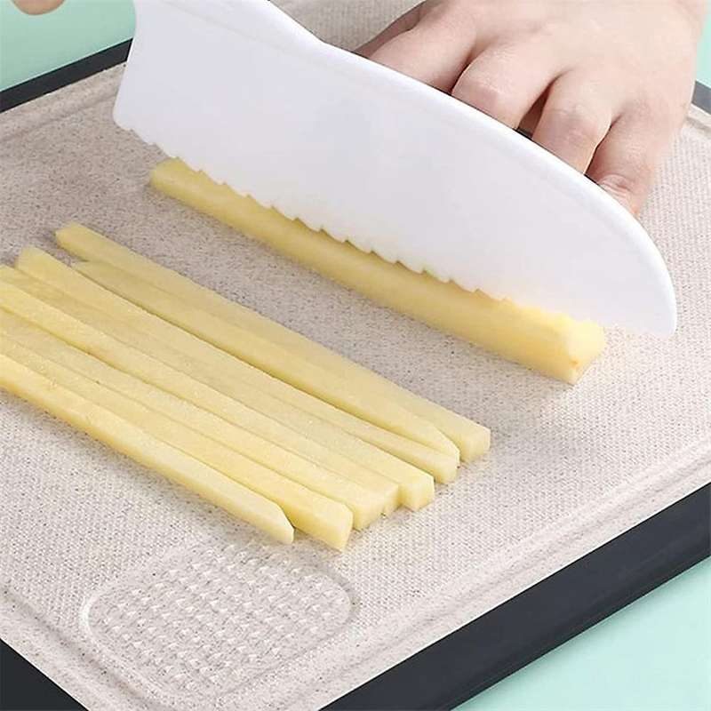 3pcs Children Cake Kindergarten Vegetable Knife Bread Dessert Knife D