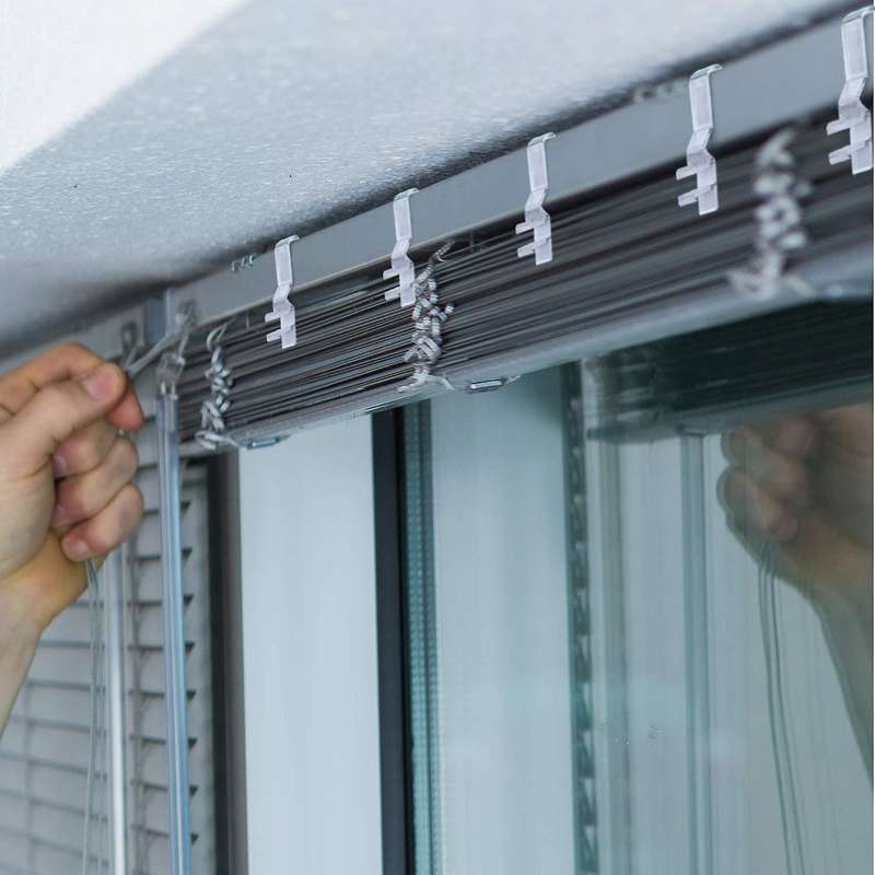 2.1 Inch Valance Clips Window Blind Clips Clear Plastic (20 Pieces)
