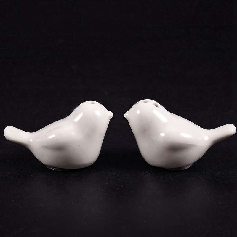 2 Set Of Love Birds Ceramic Salt and Pepper Shakers Favors - White