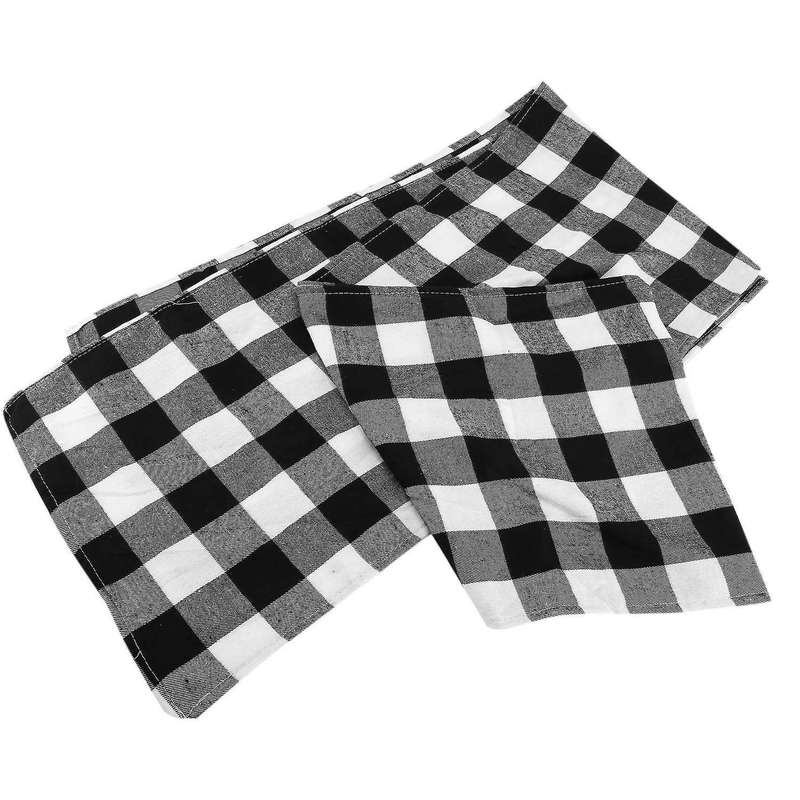 Polyester Blend Handmade Black and White Plaid for Family Dinner