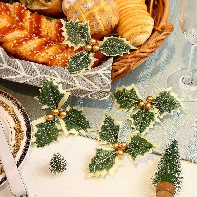 30 Pieces Artificial Holly Berry with Green Leaves for Wedding Party