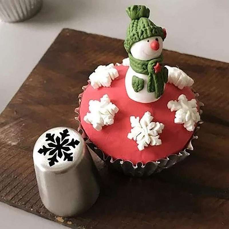 13 Pieces Of Christmas Flower Frosting Head Cake Decorating Supplies