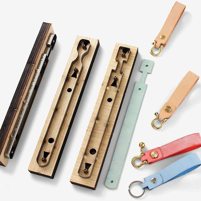 Creative Keychain Wooden Punching Die Handcraft Pendant Mould(a)