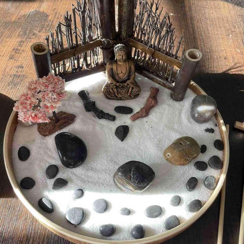 Meditating Buddha Statue Figurine, for Home Garden Distressed Silver