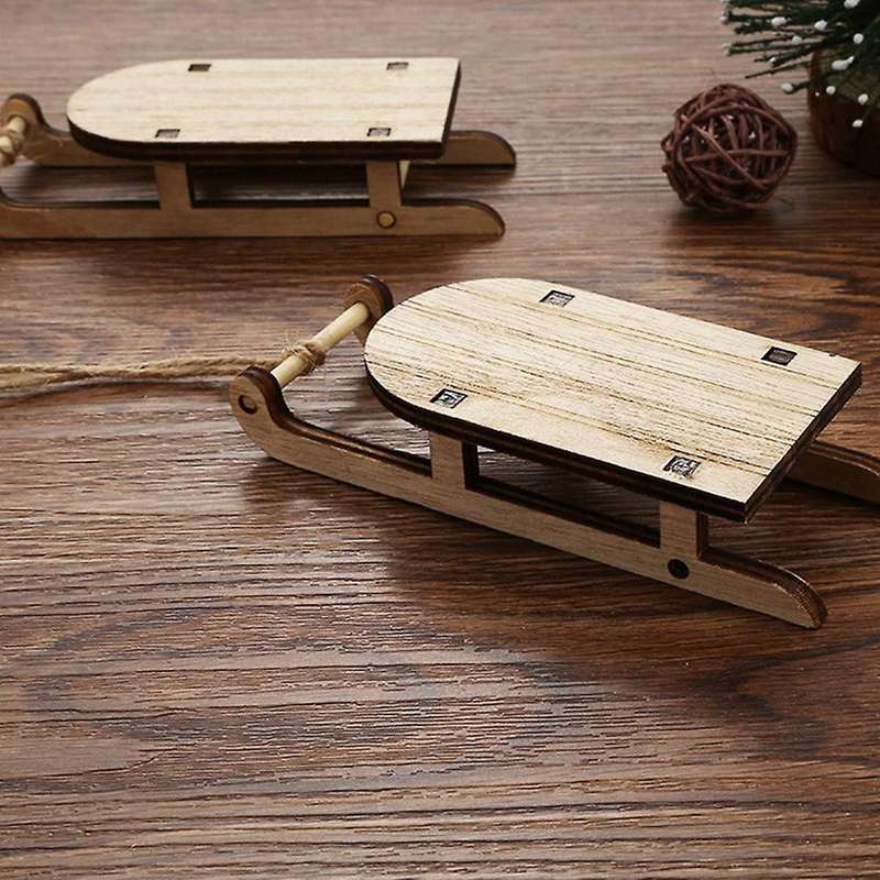 8pcs Creative Delicate Durable Practical Portable Xmas Mini Sleighs