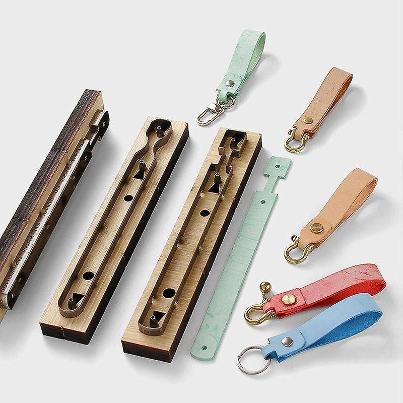 Creative Keychain Wooden Punching Die Handcraft Pendant Mould(c)