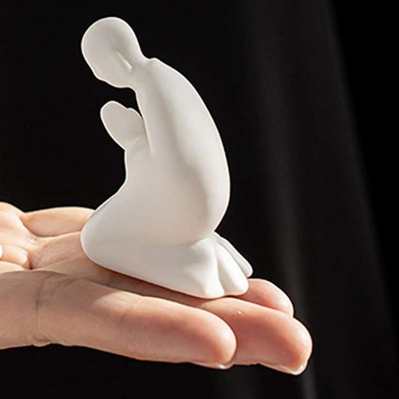 White Ceramic Small Buddha Statue Praying Monk Buddha Statue Zen