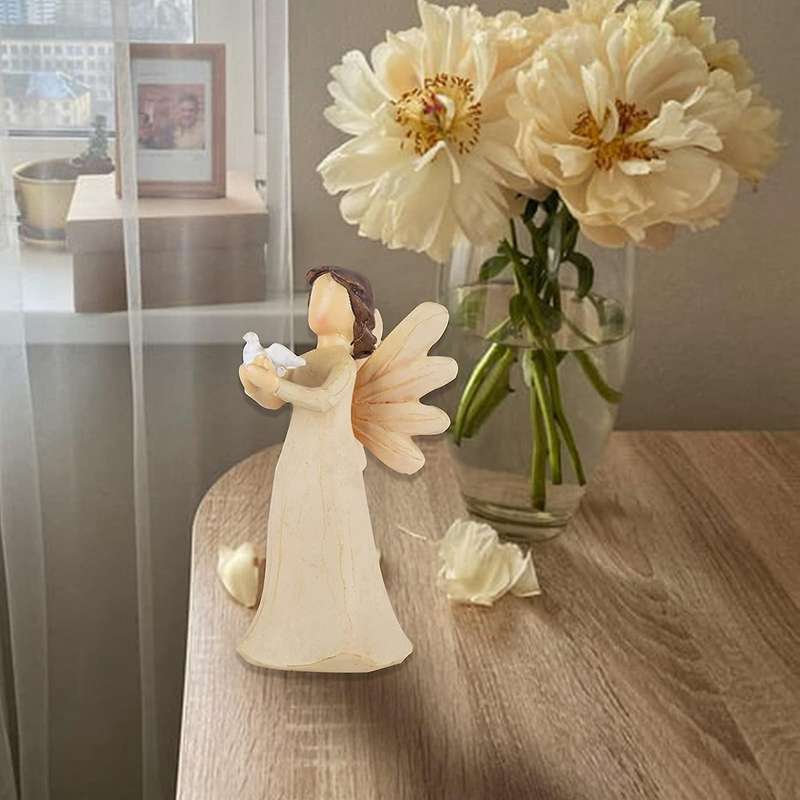 Angel Of Friendship Resin Cat Ornament Hand-painted Figure Statue