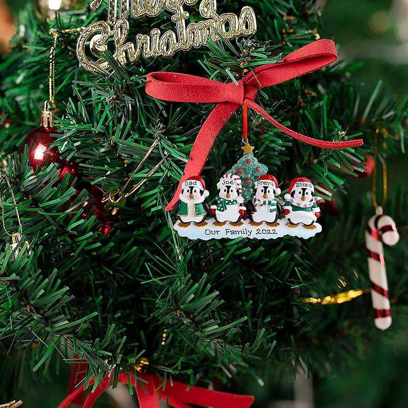 Personalized Penguin Family Christmas Tree Ornament (family Of 4)