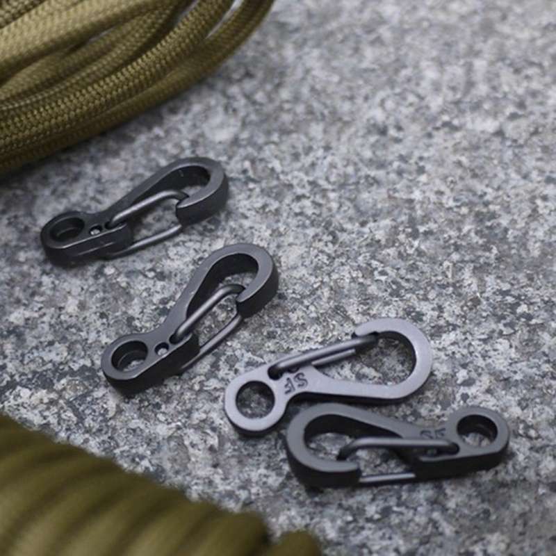 10pcs/lot Mini Sf Spring Backpack Keychain Hooks-black