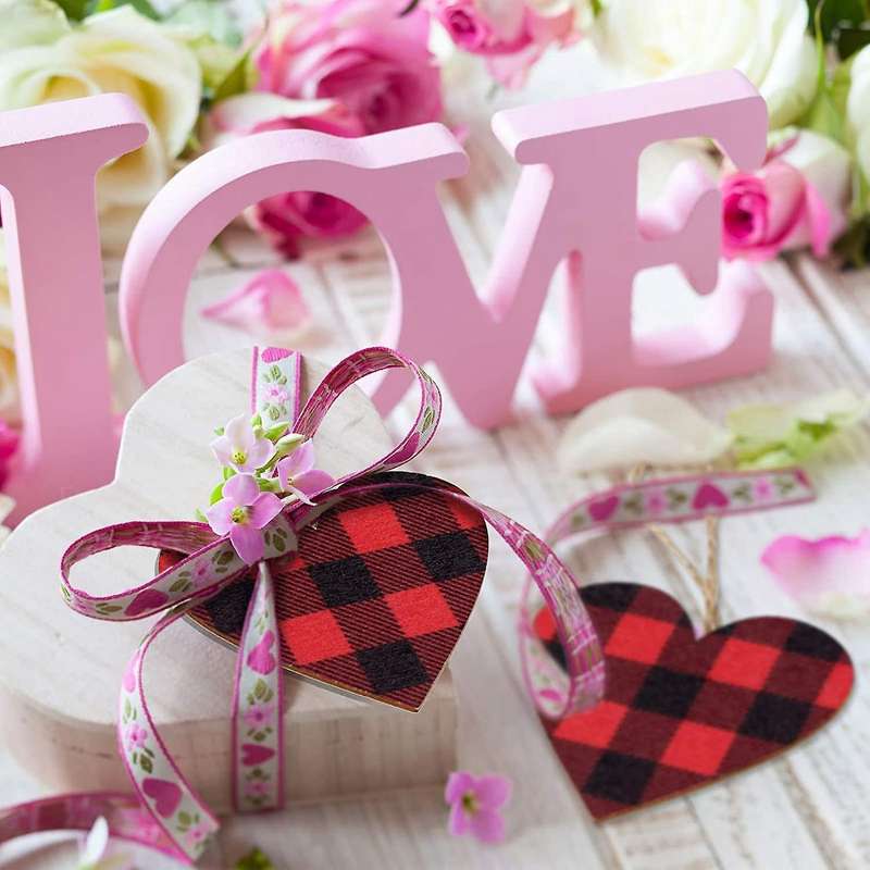 Red Buffalo Plaid Ornament Wooden Slice for Valentine's Day Decor