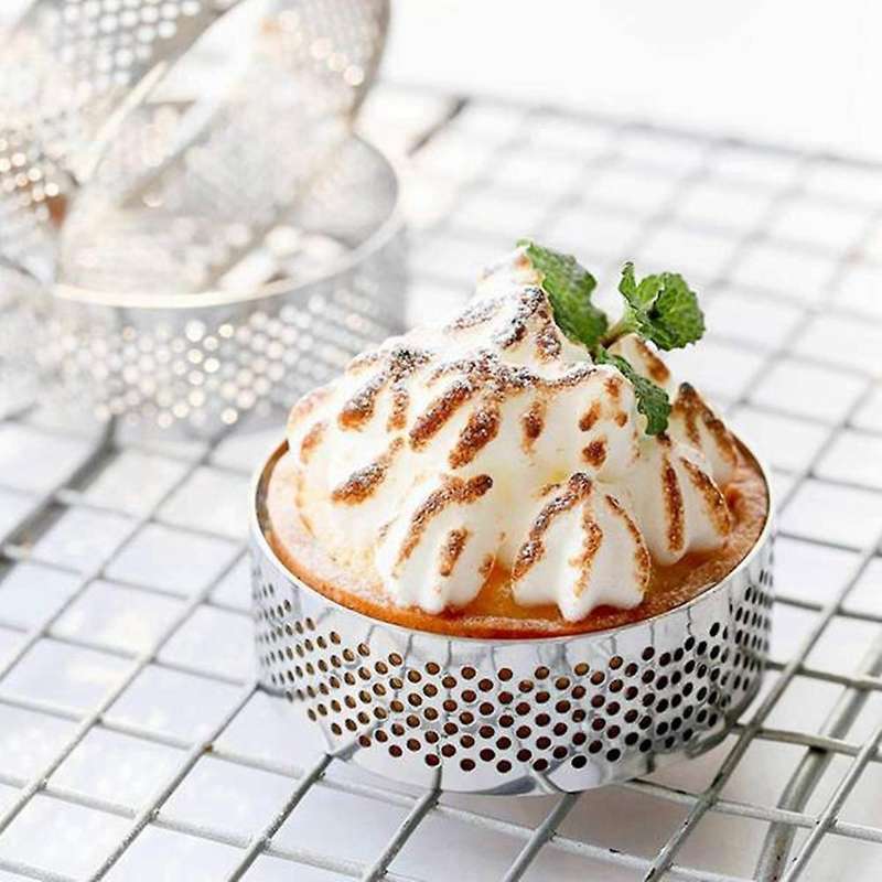 5pcs Circular Tart Rings with Holes Stainless Steel Cake Mould 9cm