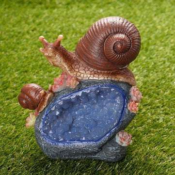 Solar Animal Night Light Toy Resin Waterproof Cute Outdoor Garden Yard Lamps Pathway Decor Lamp Snai