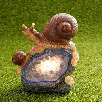 Solar Animal Night Light Toy Resin Waterproof Cute Outdoor Garden Yard Lamps Pathway Decor Lamp Snai