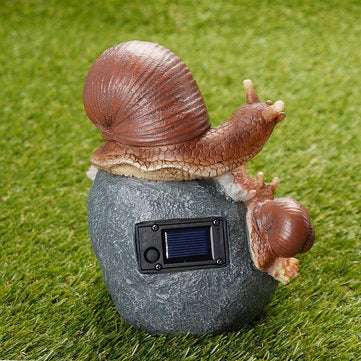 Solar Animal Night Light Toy Resin Waterproof Cute Outdoor Garden Yard Lamps Pathway Decor Lamp Snai