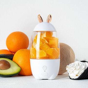 Portable Juice Cup USB Charging Long Battery Life 35S Juice for Travel (COLOR.: WHITE.)
