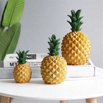 Pineapple Figurine Resin Coin Piggy Bank Money Box Ornament Home Room Decorations  (SIZE: S)