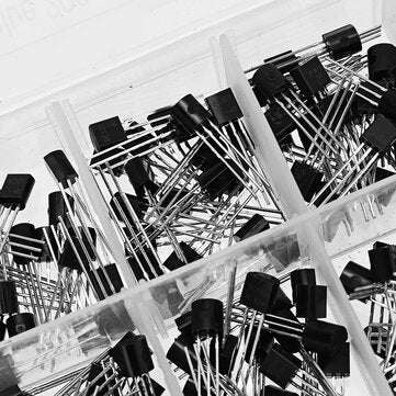 AOQDQDQD 200pcs TO-92 Diode 10 Values 20pcs Transistor Kit BC327 BC337 BC517 BC547 BC548 BC549 BC5