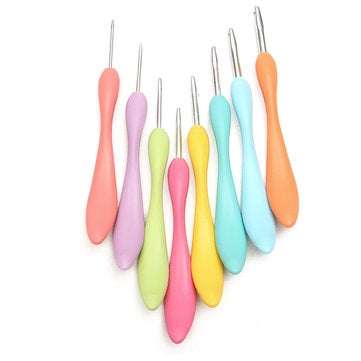 8Pcs Soft Plastic Handle Aluminum Crochet Hooks Knitting Needles Yarn  Crochet Tool