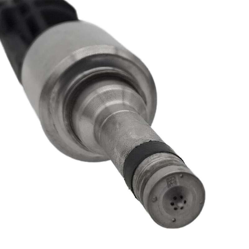 0261500063 Fuel Injector with Fuel Injector for 13647568607