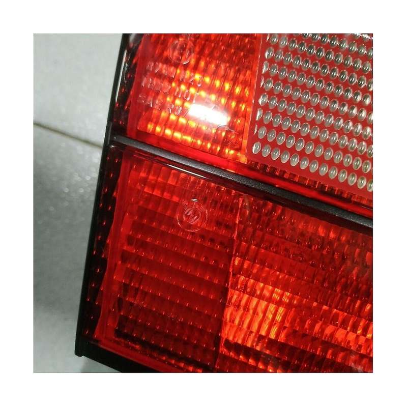 1 Pair Combined Tail Light (lh+rh) for 5 Series E34 Rear Brake Light Turn Signal Light 63211384011 6