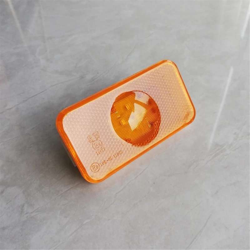 1 Pcs 24V LED Side Marker Truck Signal Side Lights for FM FL Truck Lights Amber 20789440 Truck Acces