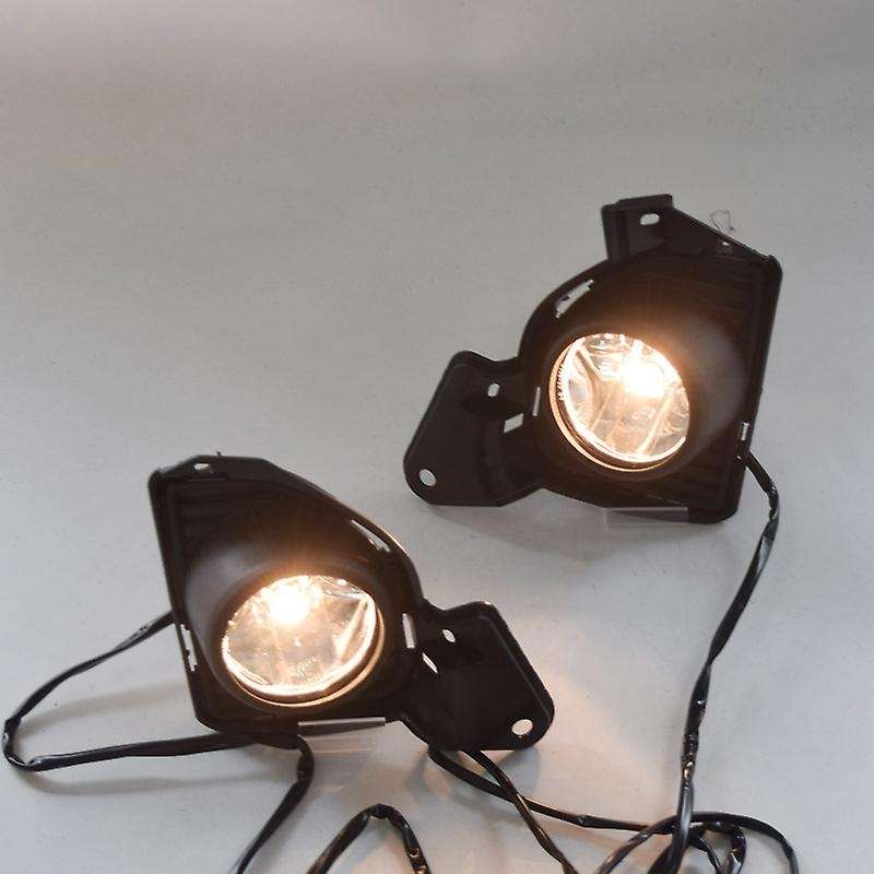 1 Set of 12V Fog Lamp Assembly with LED Light, 3200K Yellow Color Temperature Fog Lamp Suitable for