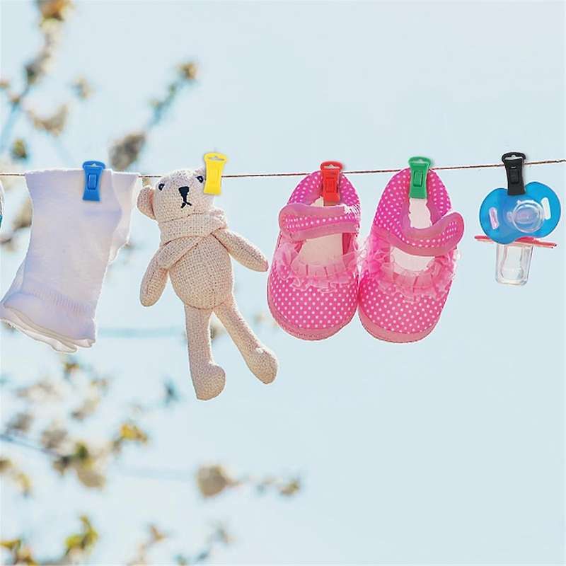 100 Sock Clips for Washing Machine and Dryer with Hooks, Portable Hook Sock Clips Directly in the Dr