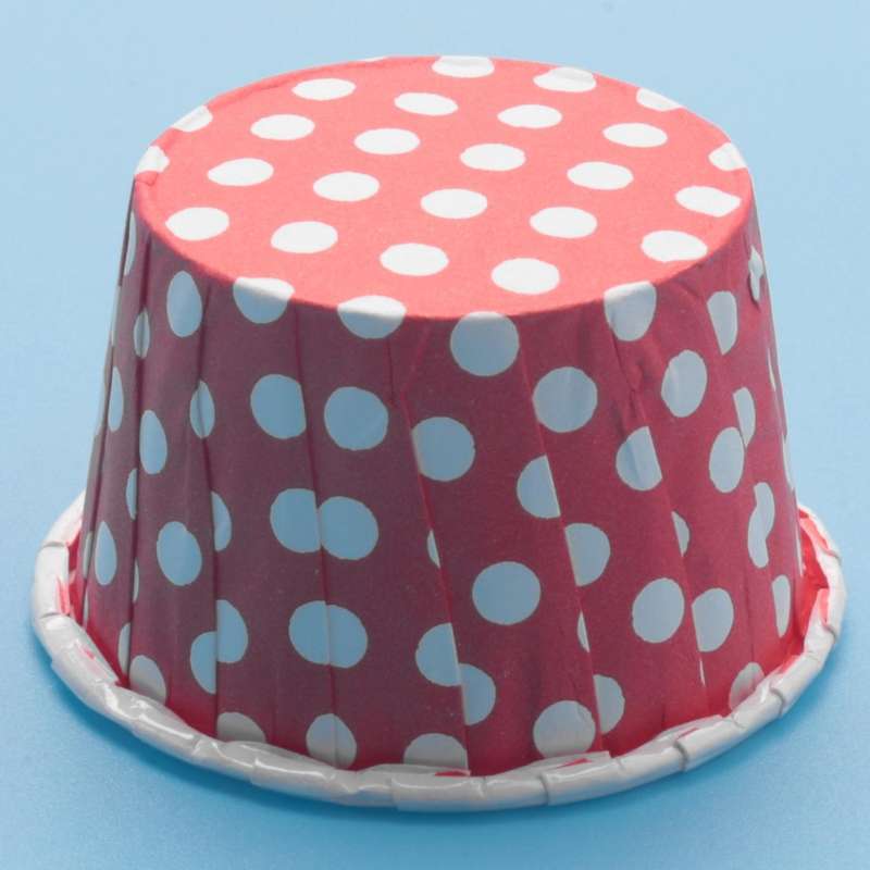 100x Paper Cupcake Liner Muffin Nut Greaseproof Dessert Baking Cups Color: Red Dot: 3.8cm*3cm*5cm