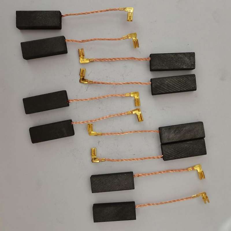 10Pcs Carbon Brush for 2200 Chain Saw X73 Woodshark 350 400 D94