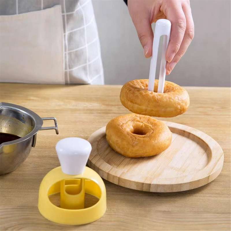 10PCS Dispenser Donut Maker Portable Waffle Mould Plastic Machine Donut Cake Mold