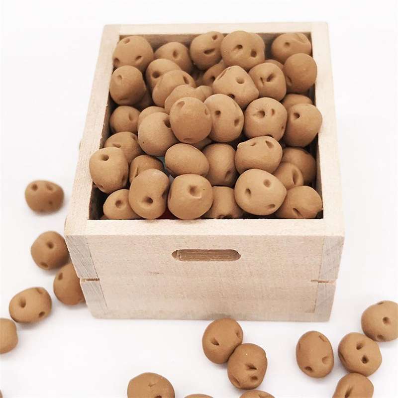 10pcs/lot Clay 1:12 Scale Fruit Food Vegetables Miniature Potato for Doll Kitchen Toys